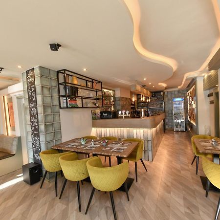 Portre Panzio Hotel Kőszeg Buitenkant foto